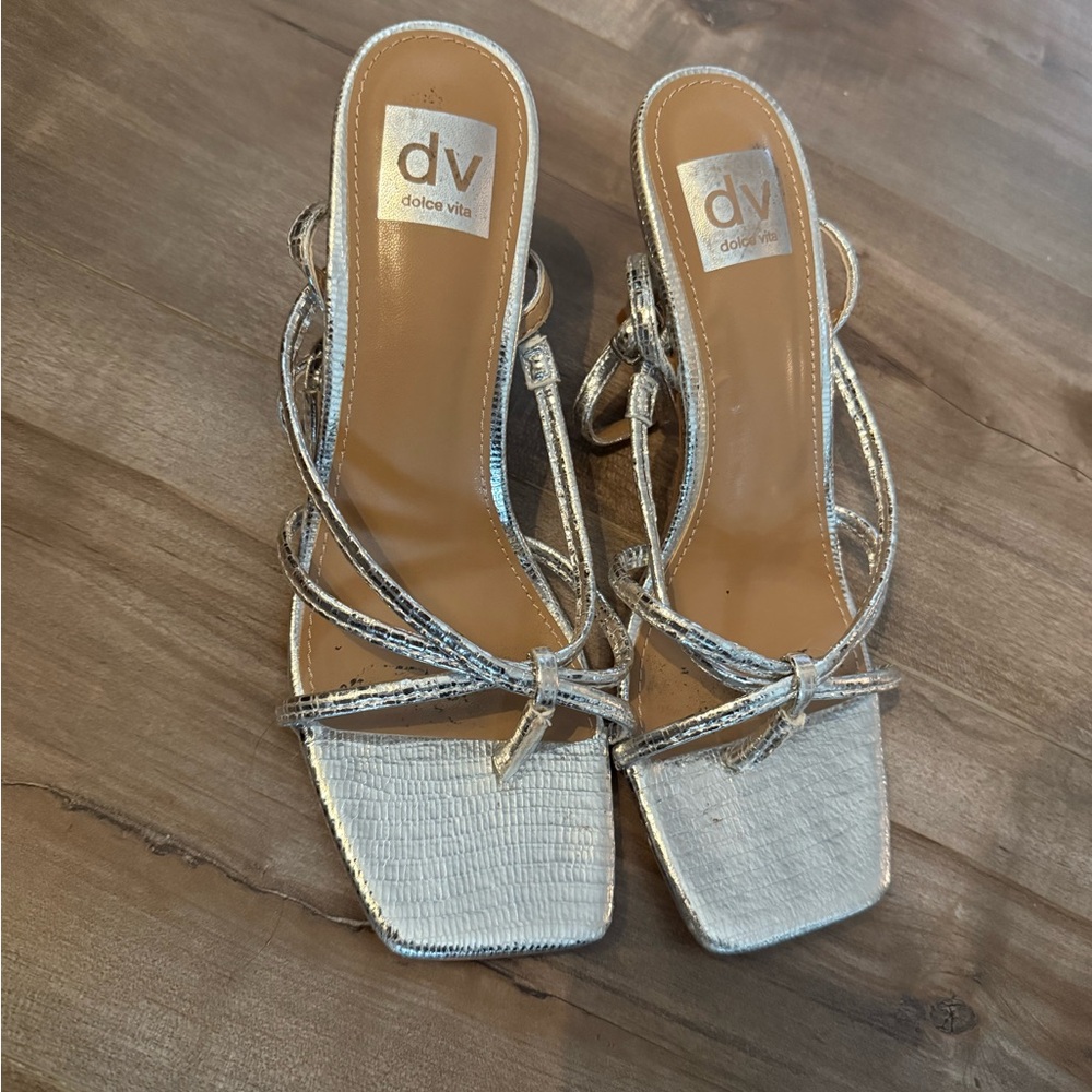 DV by Dolce Vita Metallic Silver Heels - Picture 5 of 5
